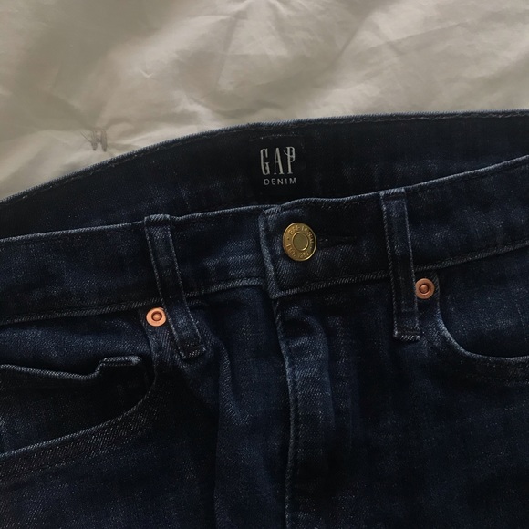 Gap Skinny Jeans - Picture 3 of 3